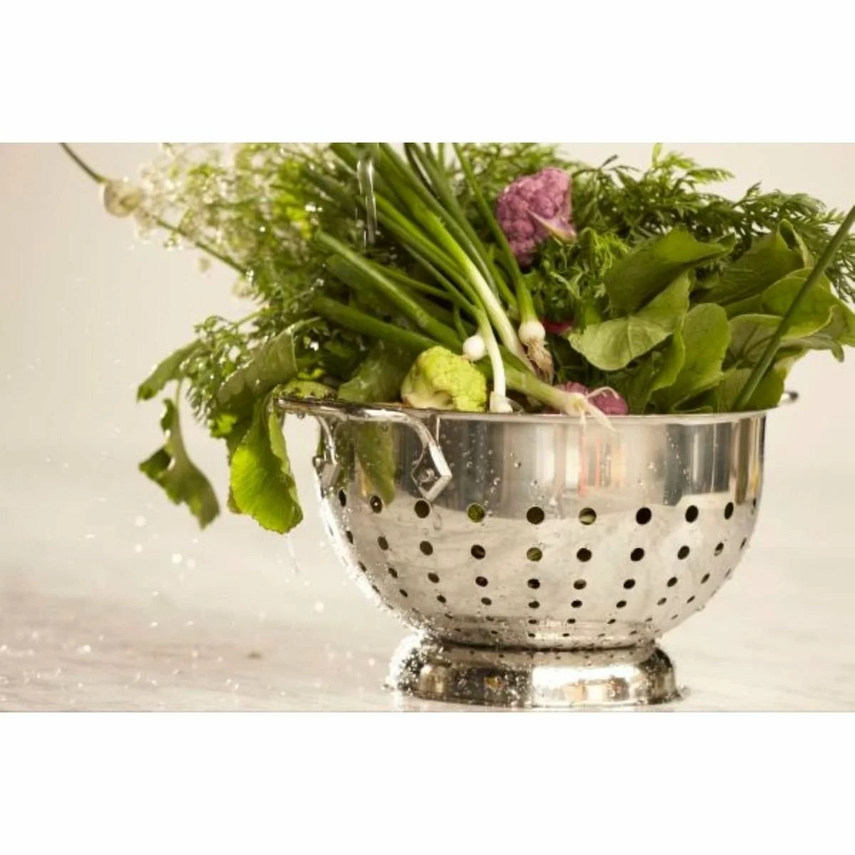 All-Clad Stainless Steel Colander | 5 Qt. 4 All-Clad Stainless Steel Colander | 5 Qt. - Image 2
