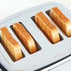 All-Clad Digital Stainless Steel Toaster | 4-Slice 7 All-Clad Digital Stainless Steel Toaster | 4-Slice -Food Prep Tools Shop 5275920 0519 v02