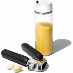 OXO Garlic Press -Food Prep Tools Shop 71pxopga1vl. ac sl1500