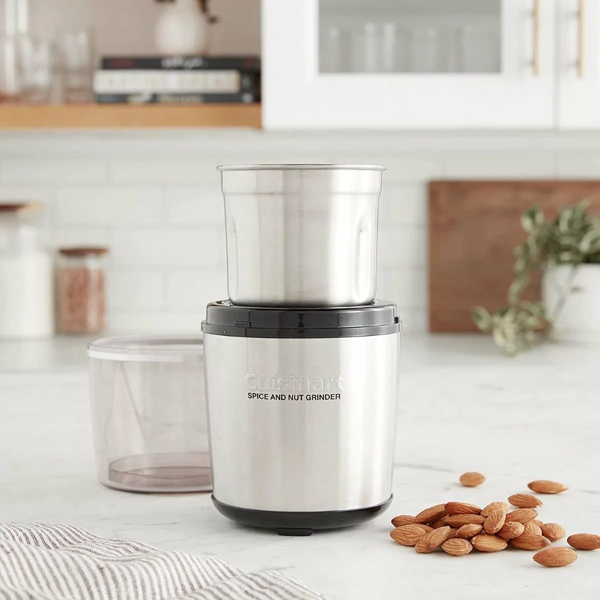 Cuisinart Spice & Nut Grinder 6 Cuisinart Spice & Nut Grinder - Image 4
