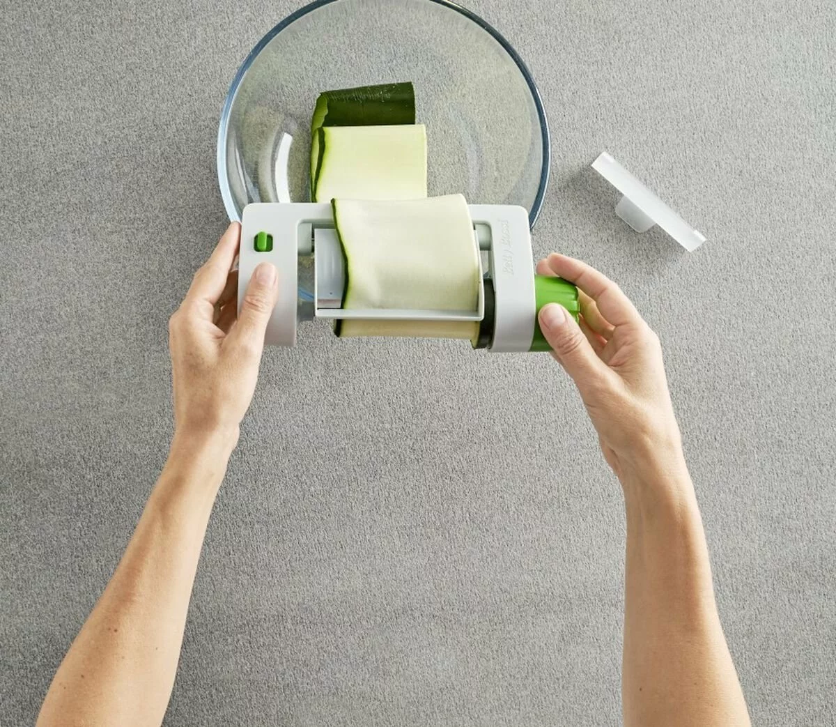 Kuhn Rikon Betty Bossi Veggie Sheet Slicer 7 Kuhn Rikon Betty Bossi Veggie Sheet Slicer - Image 5