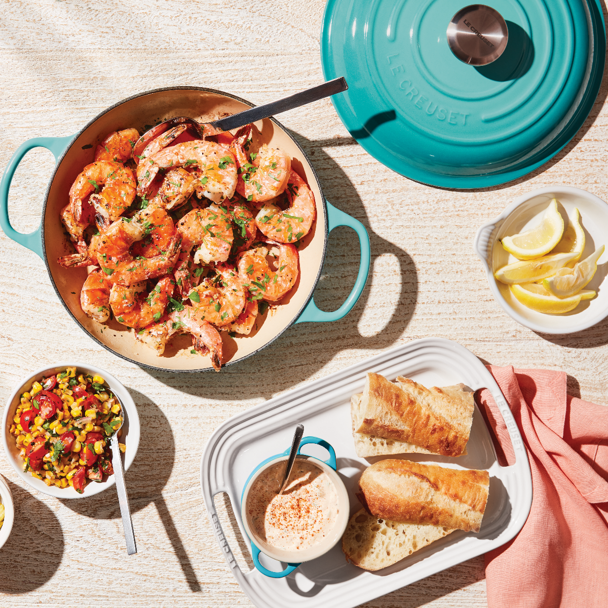 Le Creuset 2.25 Qt. Signature Enameled Cast Iron Braiser With Stainless Steel Knob | Caribbean Blue 8 Le Creuset 2.25 Qt. Signature Enameled Cast Iron Braiser With Stainless Steel Knob | Caribbean Blue - Image 6