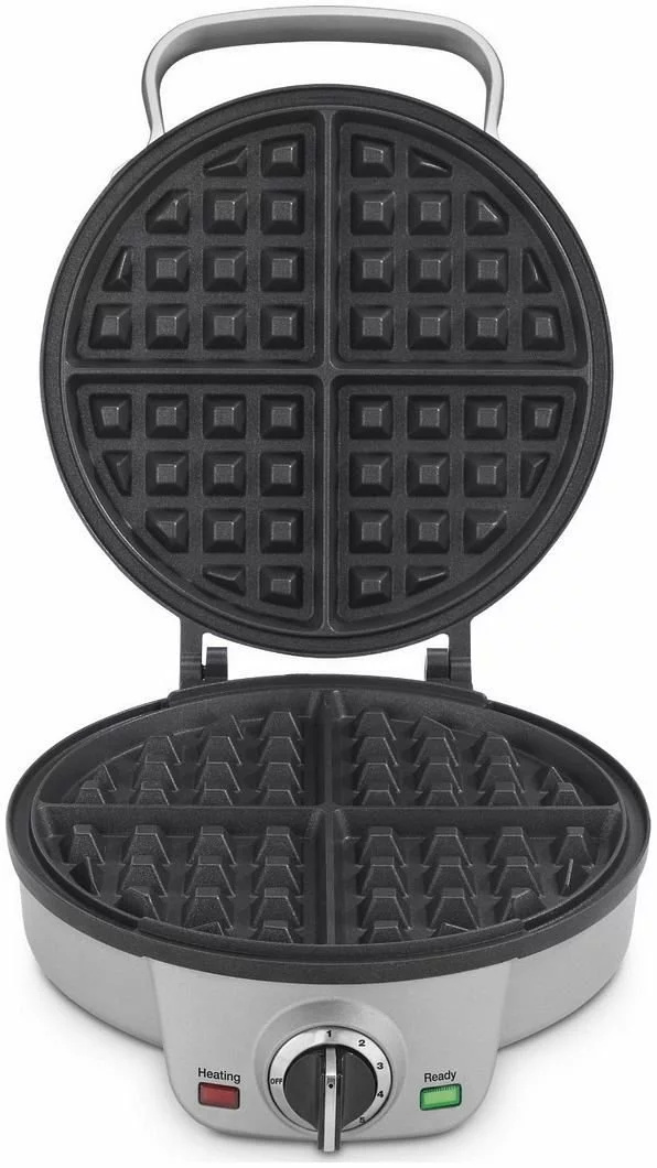 Cuisinart 4-Slice Square Belgian Waffle Maker | Round 6 Cuisinart 4-Slice Square Belgian Waffle Maker | Round - Image 4