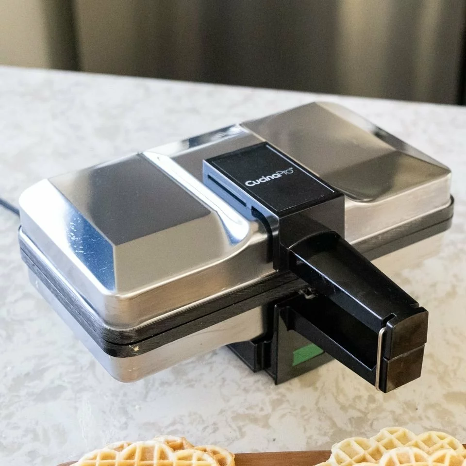 Cucina Pro CucinaPro Pizzelle Baker 5" Diameter Pizzelle Nonstick 5 Cucina Pro CucinaPro Pizzelle Baker 5" Diameter Pizzelle Nonstick - Image 3