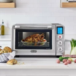 DeLonghi De'Longhi Livenza Digital Stainless Steel Oven W/ Thermoshield Technology -Food Prep Tools Shop edit shot11 24lconvectionoven eo241250m wholechicken tight