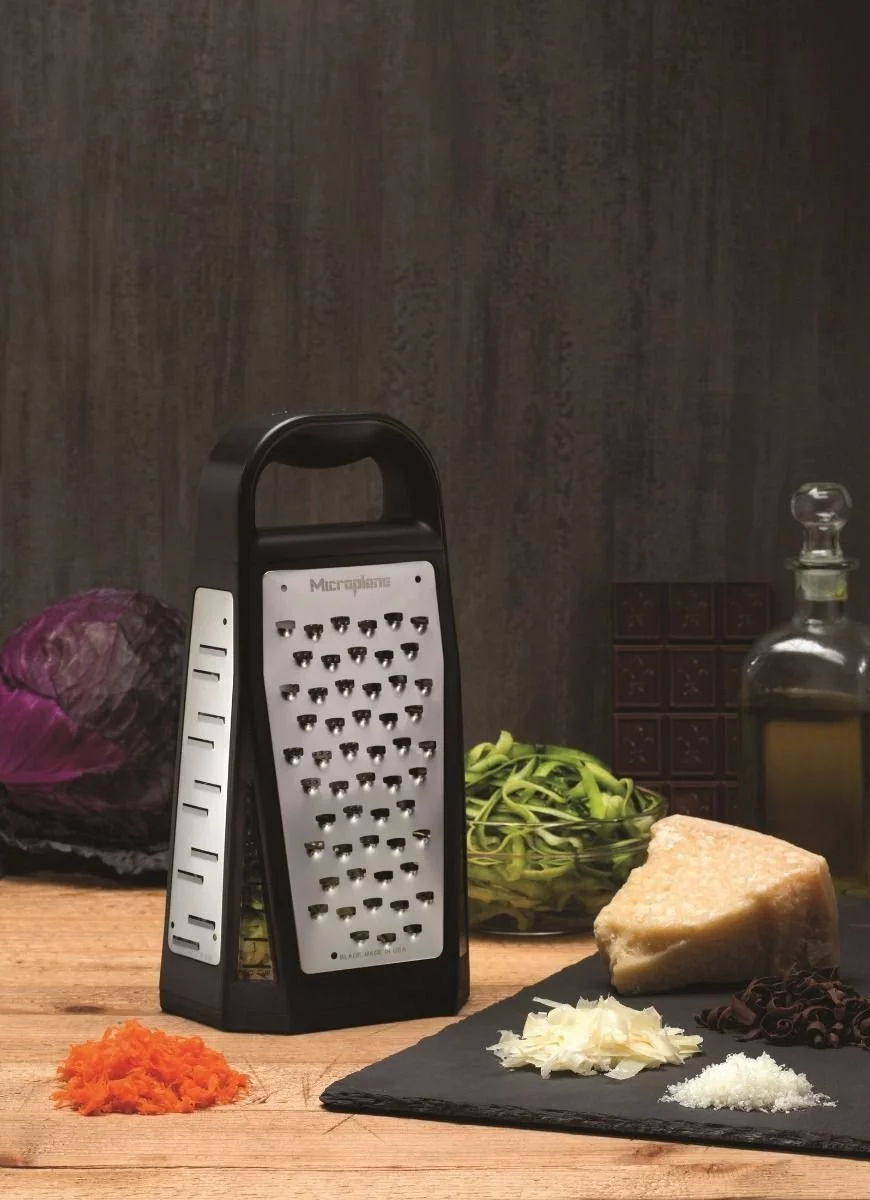 Microplane Elite Box Grater | Black 6 Microplane Elite Box Grater | Black - Image 4