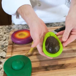 Food Huggers Avocado Huggers (Set Of 2) | Fresh Green -Food Prep Tools Shop food huggers gg 1
