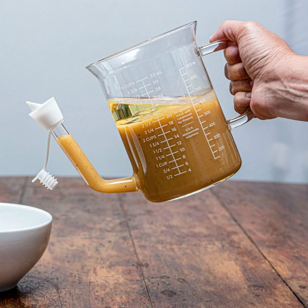 Prepara Fat Separator With Strainer | 4 Cup 5 Prepara Fat Separator With Strainer | 4 Cup - Image 3