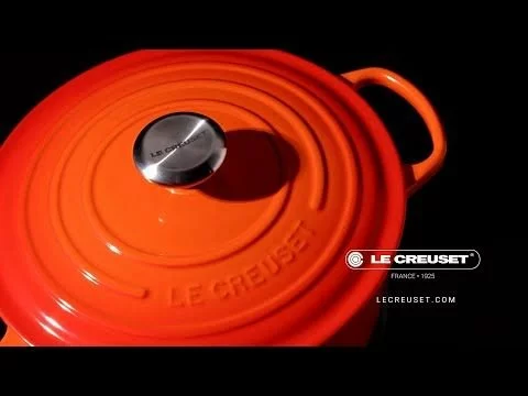 Le Creuset 2.25 Qt. Signature Enameled Cast Iron Saucepan With Stainless Steel Knob | Sea Salt 10 Le Creuset 2.25 Qt. Signature Enameled Cast Iron Saucepan With Stainless Steel Knob | Sea Salt - Image 8