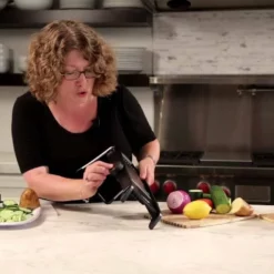 Cuisinart Mandoline Slicer | Black 7 Cuisinart Mandoline Slicer | Black -Food Prep Tools Shop maxresdefault 76 1