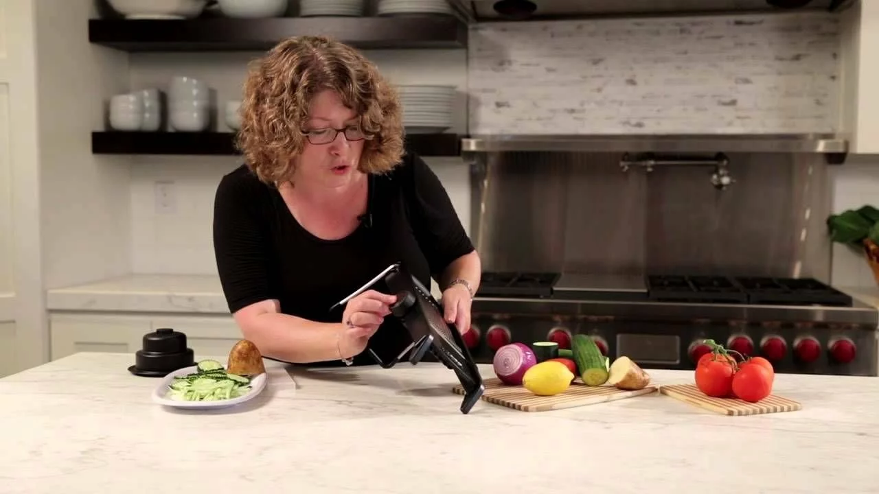 Cuisinart Mandoline Slicer | Black 5 Cuisinart Mandoline Slicer | Black - Image 3