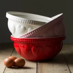 Mason Cash Hearts S12 (4.25 Qt) Mixing Bowl | Cream -Food Prep Tools Shop mc hearts 2