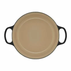 Le Creuset 7.25 Qt. Round Signature Dutch Oven With Stainless Steel Knob | Licorice -Food Prep Tools Shop rs11824 ls2501 2820ss 4 1 1