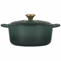 Le Creuset 4.5 Qt. Signature Dutch Oven | Noel (Artichaut) 9 Le Creuset 4.5 Qt. Signature Dutch Oven | Noel (Artichaut) -Food Prep Tools Shop rs17389 tree embossed rdo artichaut 2