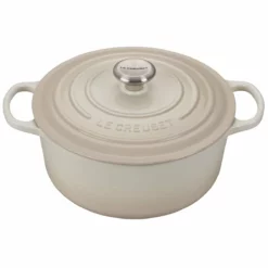 Le Creuset 5.5 Qt. Round Signature Cast Iron Dutch Oven With Stainless Steel Knob | Meringue White