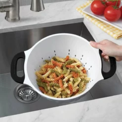 KitchenAid Non-Electrics KitchenAid Universal 5 Qt. Colander | White -Food Prep Tools Shop whitecol3